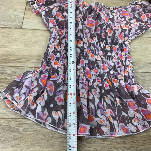 Lola Espeleta France Women’s Top - Picture 6 of 7